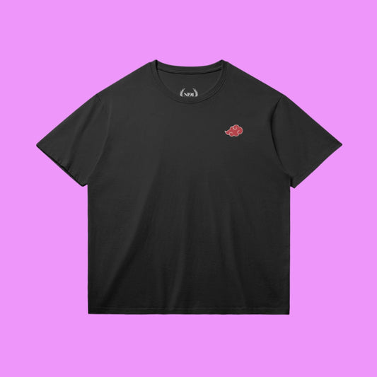 Casual Akatsuki T-shirt featuring the red cloud badge - black - akatsuki apparel 